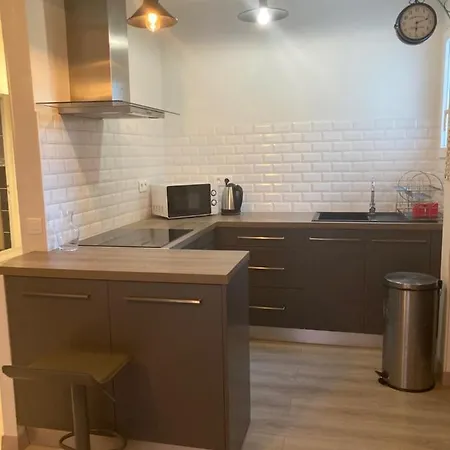 Apartment : Le Landelle, Studio, 10 Minutes Gare Menton
