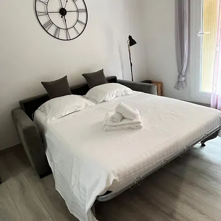 Apartment : Le Landelle, Studio, 10 Minutes Gare